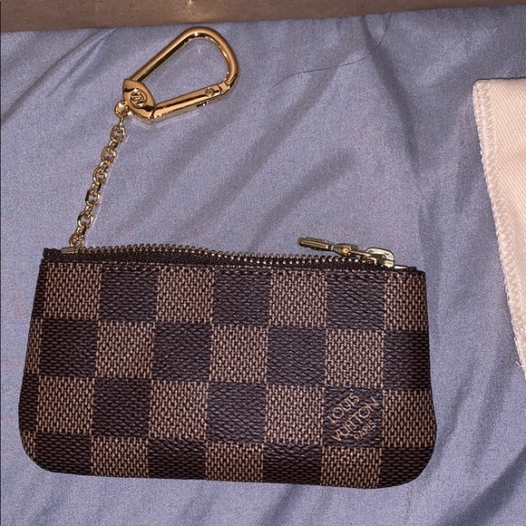 LV Damier Key Pouch - Picture 2 of 6